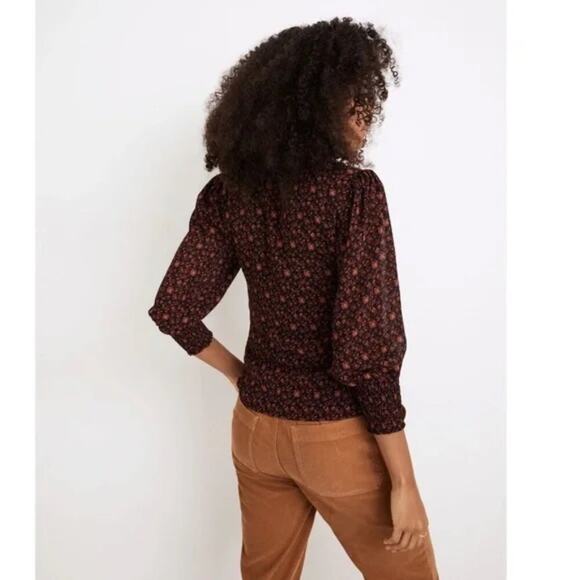 Madewell (Re)sourced Georgette Smocked-Cuff Button-Front Top in Orchard Floral - Picture 3 of 10